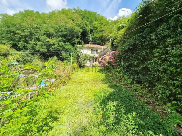 Appartamento in vendita a Davagna, Liguria