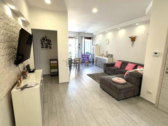 Appartamento in vendita a Quartiere Giardino, Cesano Boscone