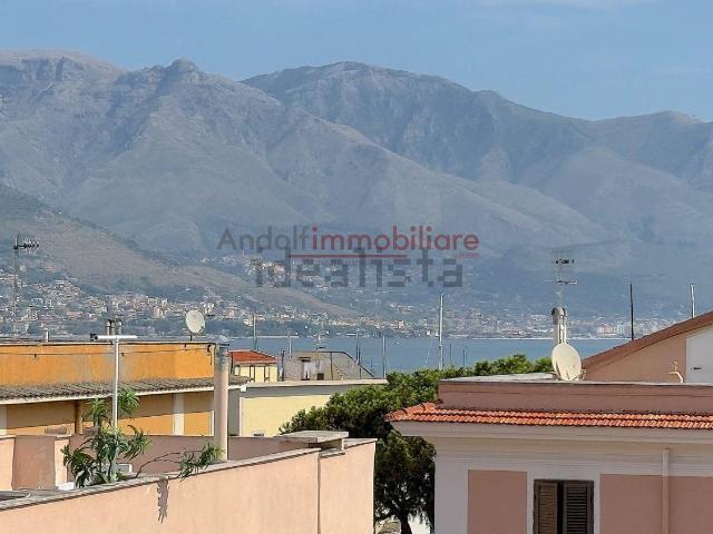 Appartamento in vendita a Gaeta, Lazio