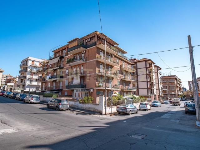 Appartamento in vendita a Monte Po-Nesima-San Leone-Rapisardi, Catania