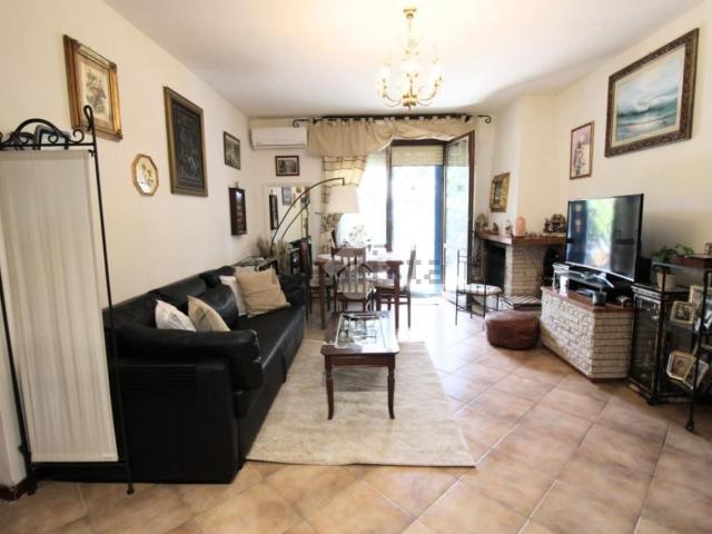 Appartamento in vendita a Poggio Mirteto, Lazio
