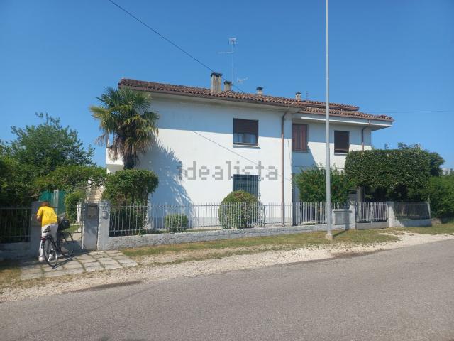 Appartamento in vendita a Paderno, Reana Del Roiale