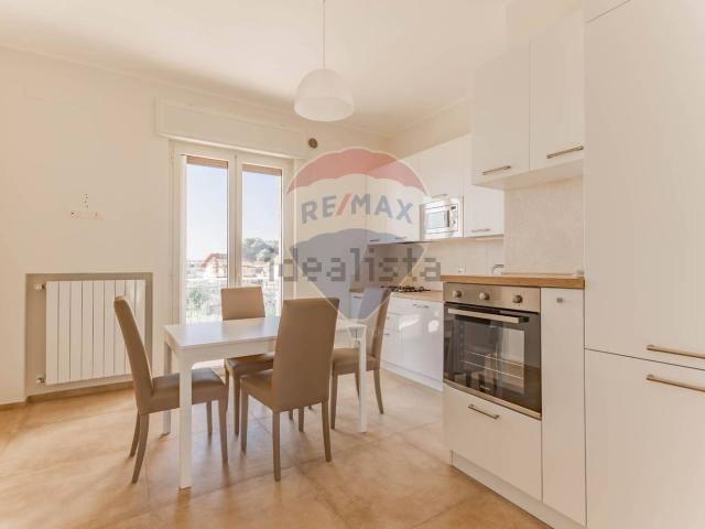 Appartamento in vendita a Municipio 4, Puglia