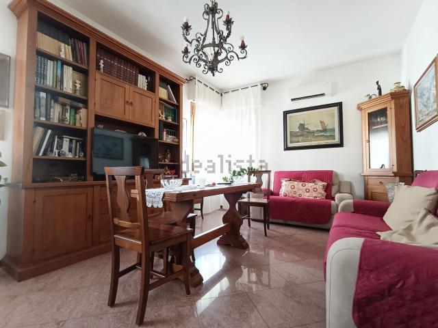 Appartamento in vendita a Pistoia, Toscana