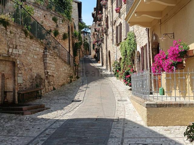 Appartamento in vendita a Spello, Perugia