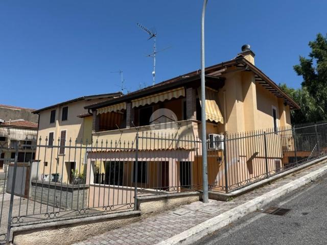 Appartamento in vendita a Colombella, Roma Capitale