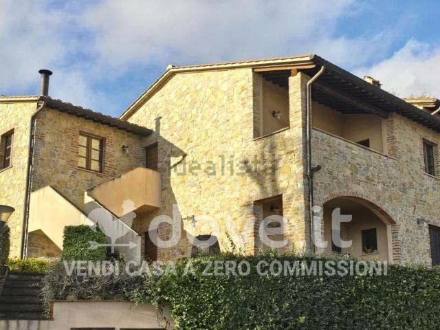 Appartamento in vendita a Cetona, Toscana