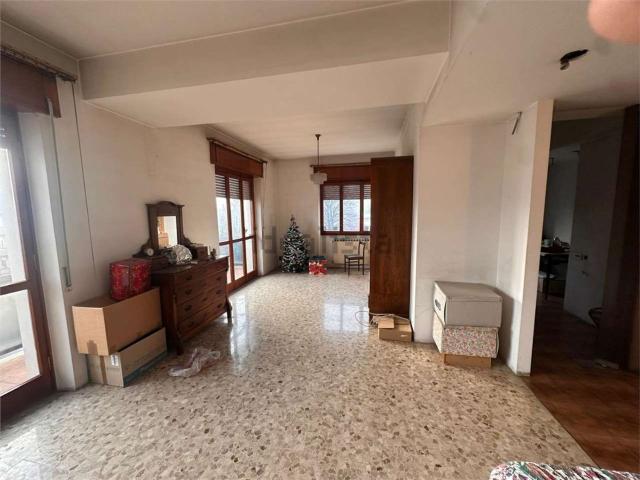 Appartamento in vendita a Tavernerio, Lombardia