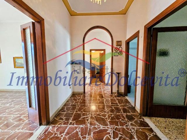 Appartamento in vendita a Quartiere 3, Firenze