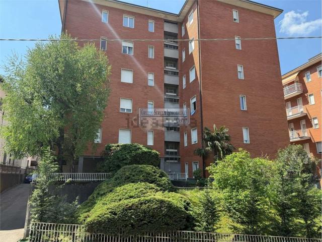 Appartamento in vendita a Cantù, Como