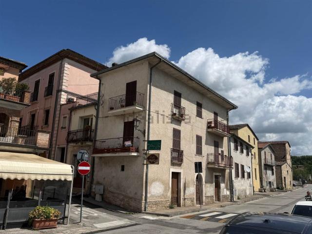Appartamento in vendita a Ceprano, Frosinone