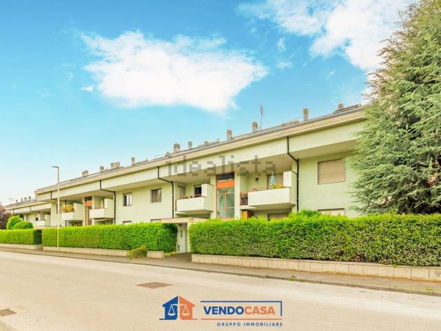 Appartamento in vendita a Località Tetto Garetto, Piemonte
