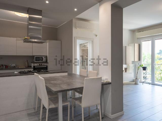 Appartamento in vendita a Buccinasco, Lombardia