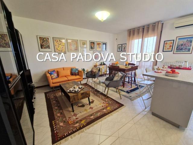 Appartamento in vendita a Carpanedo, Albignasego