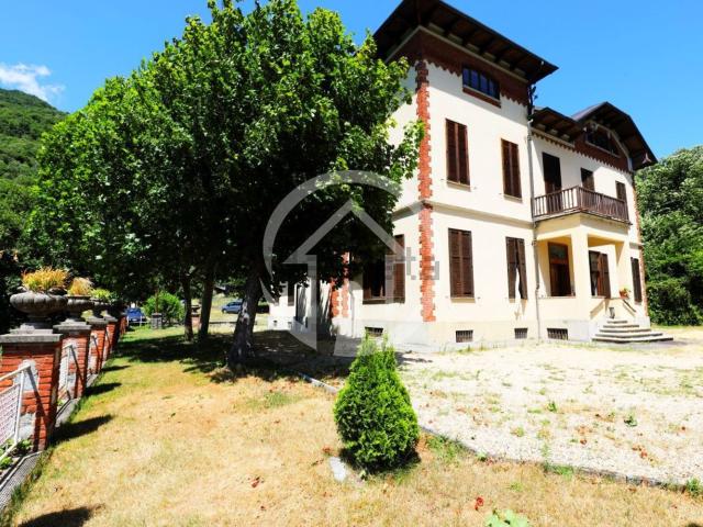 Appartamento in vendita a Ciarmis, Villar Pellice