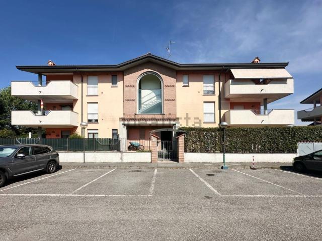 Appartamento in vendita a Villanova, Bernareggio