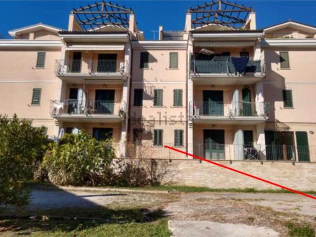 Appartamento in vendita a Montecassiano, Macerata