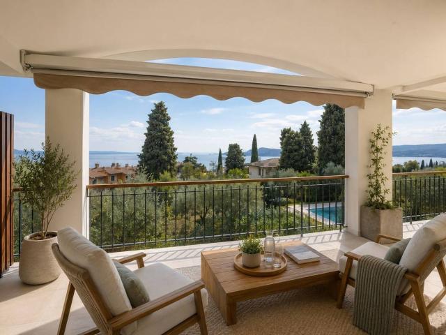 Appartamento in vendita a Comunità Montana Parco Alto Garda bresciano, Gardone Riviera