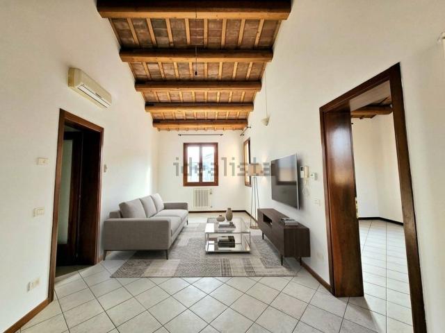Appartamento in vendita a Villa Estense, Padova