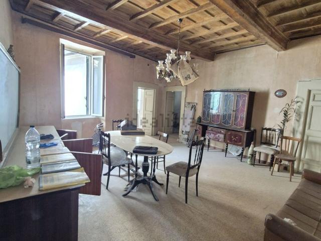 Appartamento in vendita a Guarcino, Frosinone
