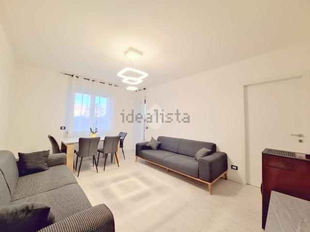 Appartamento in vendita a Prestino, Como