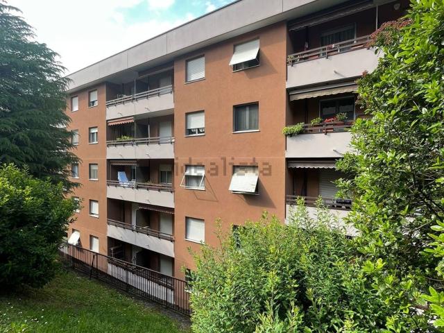 Appartamento in vendita a Como, Lombardia