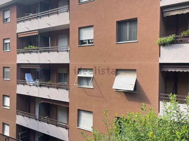 Appartamento in vendita a Como, Lombardia