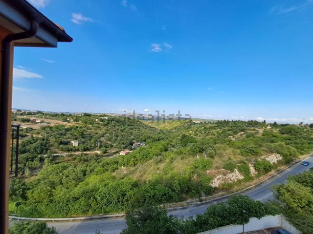 Attico in vendita a Palazzolo Acreide, Sicilia