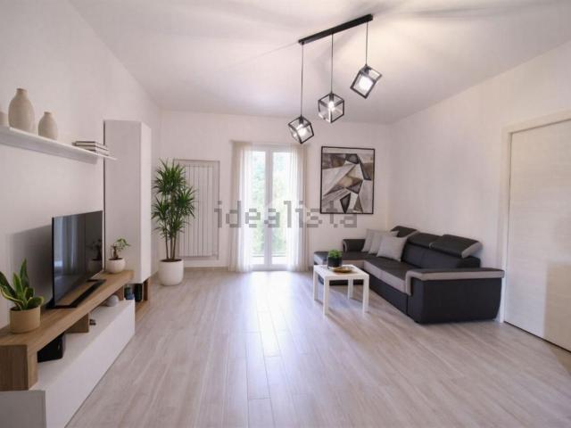 Appartamento in vendita a Cascina Albareda, Missaglia