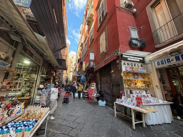 Attico in vendita a Municipalità 4, Campania