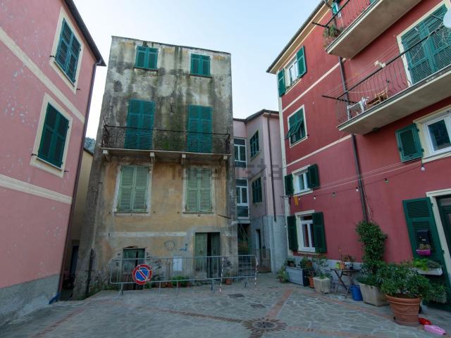 Appartamento in vendita a Bargone, Casarza Ligure