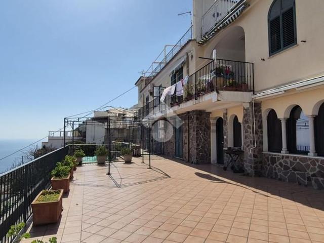 Appartamento in vendita a Ravello, Campania