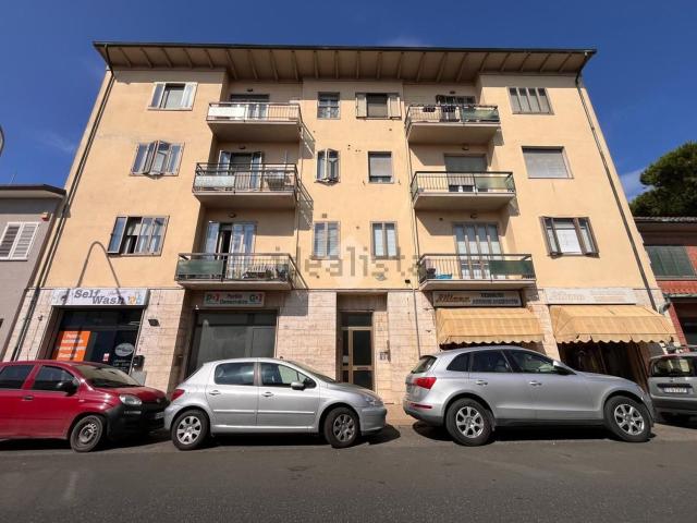 Appartamento in vendita a Cecina, Toscana