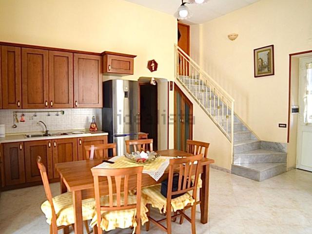 Appartamento in vendita a Arzano, Campania