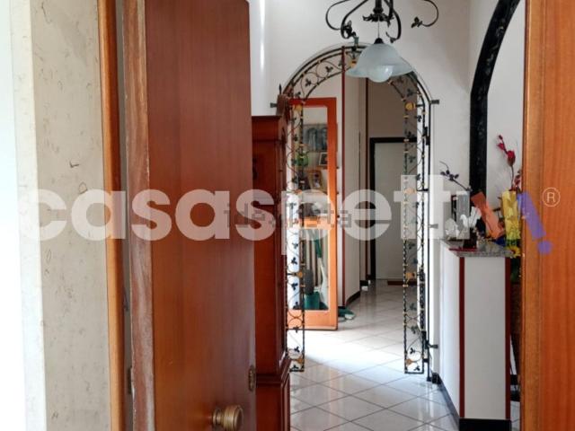 Appartamento in vendita a Roccadaspide, Campania