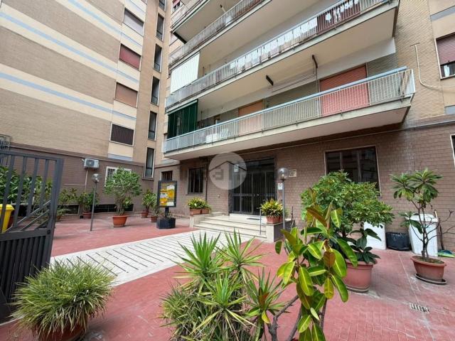 Appartamento in vendita a Arzano, Napoli