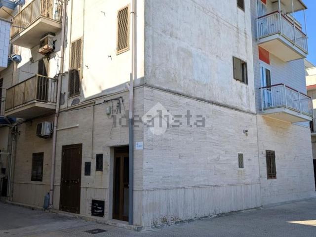 Appartamento in vendita a Margherita di Savoia, Barletta-Andria-Trani