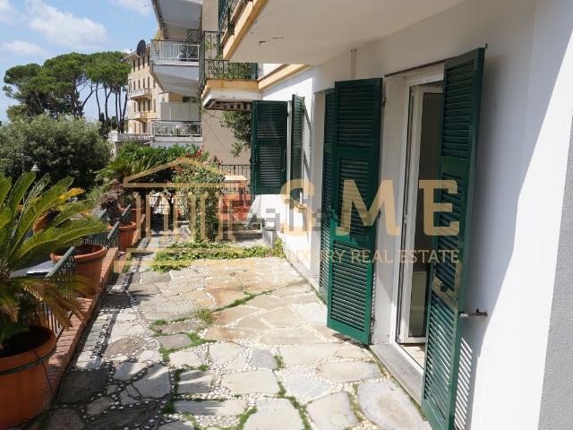 Appartamento in vendita a Zoagli, Liguria