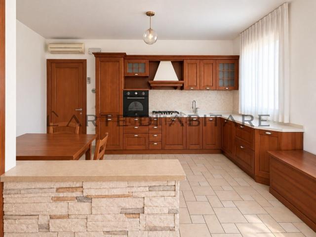 Appartamento in vendita a Ongarie, Treviso
