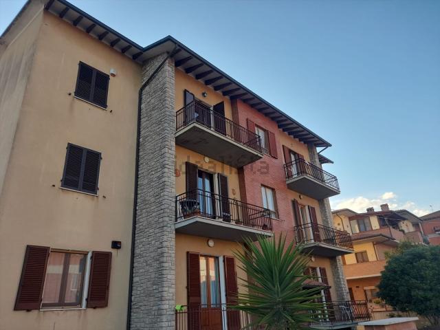 Appartamento in vendita a Gioiella, Umbria