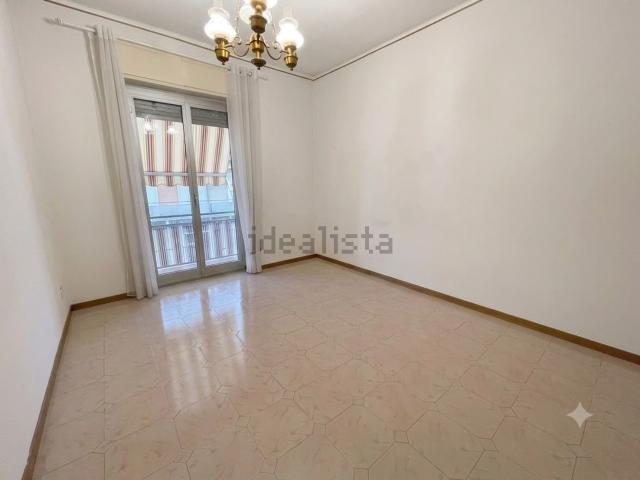 Appartamento in vendita a Ventimiglia, Liguria