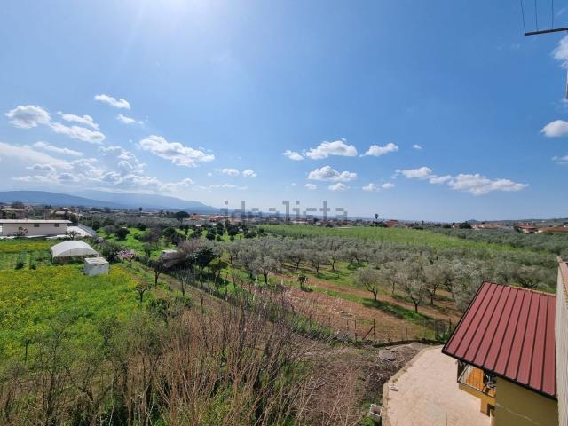 Appartamento in vendita a Pezzarotonda, Campagna