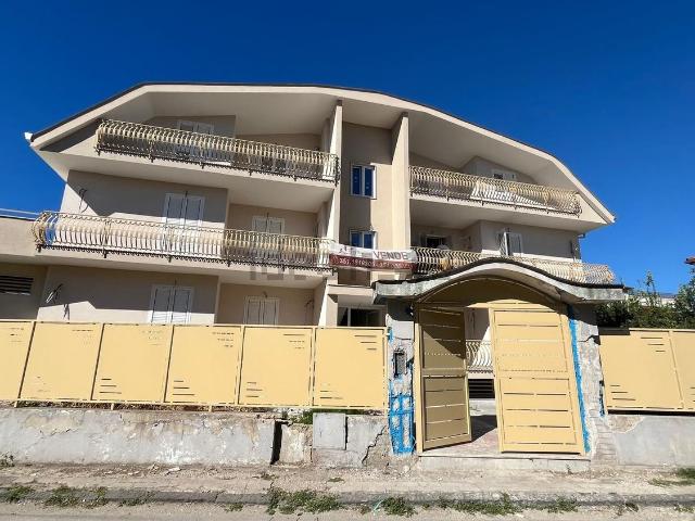 Appartamento in vendita a Frignano, Campania