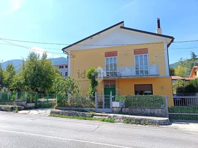 Appartamento in vendita a Serino, Campania