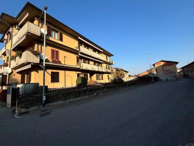 Appartamento in vendita a Pumenengo, Lombardia