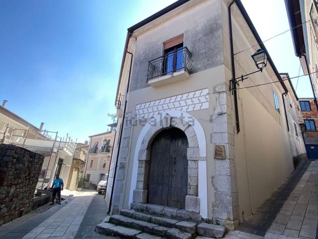 Appartamento in vendita a Trentinara, Campania
