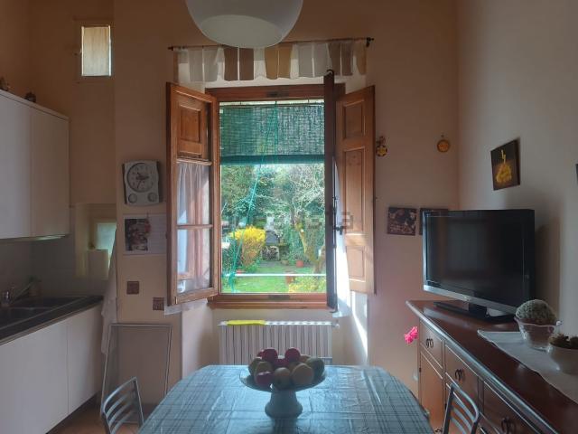Appartamento in vendita a Lecchi, Toscana