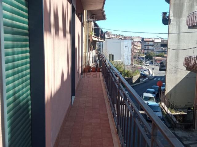 Appartamento in vendita a Aci Santa Lucia, Aci Catena