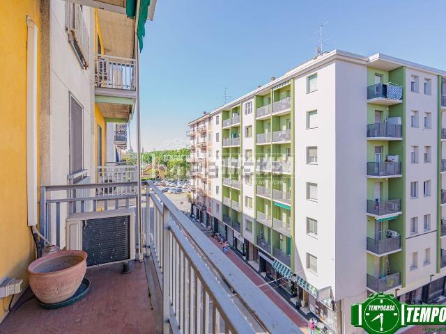 Appartamento in vendita a Pavia, Lombardia