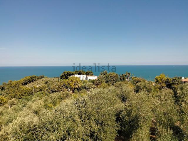 Attico in vendita a San Menaio, Vico del Gargano